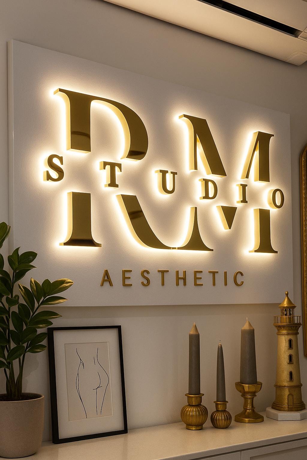 Personalized Aesthetic Clinic Sign